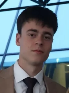 Aron Čeh